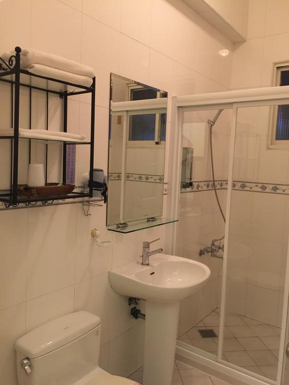 Yaya House Bed & Breakfast Jiaxin Room photo